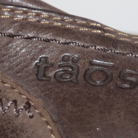 Taos Footwear Brown Slip-On Shoes - Picture 7 of 8